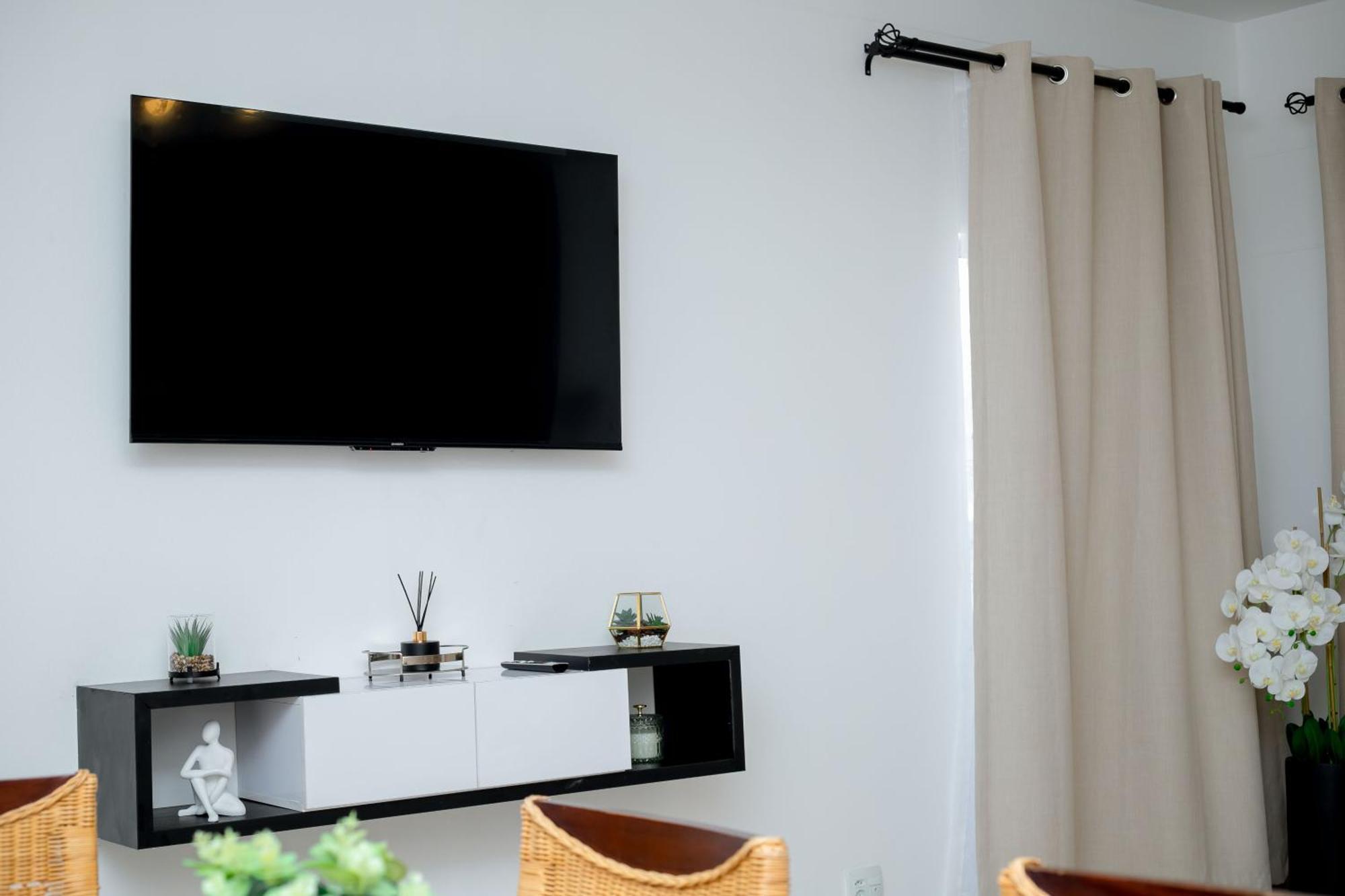 Urban Oasis Apartments At Hidas Windhoek Buitenkant foto
